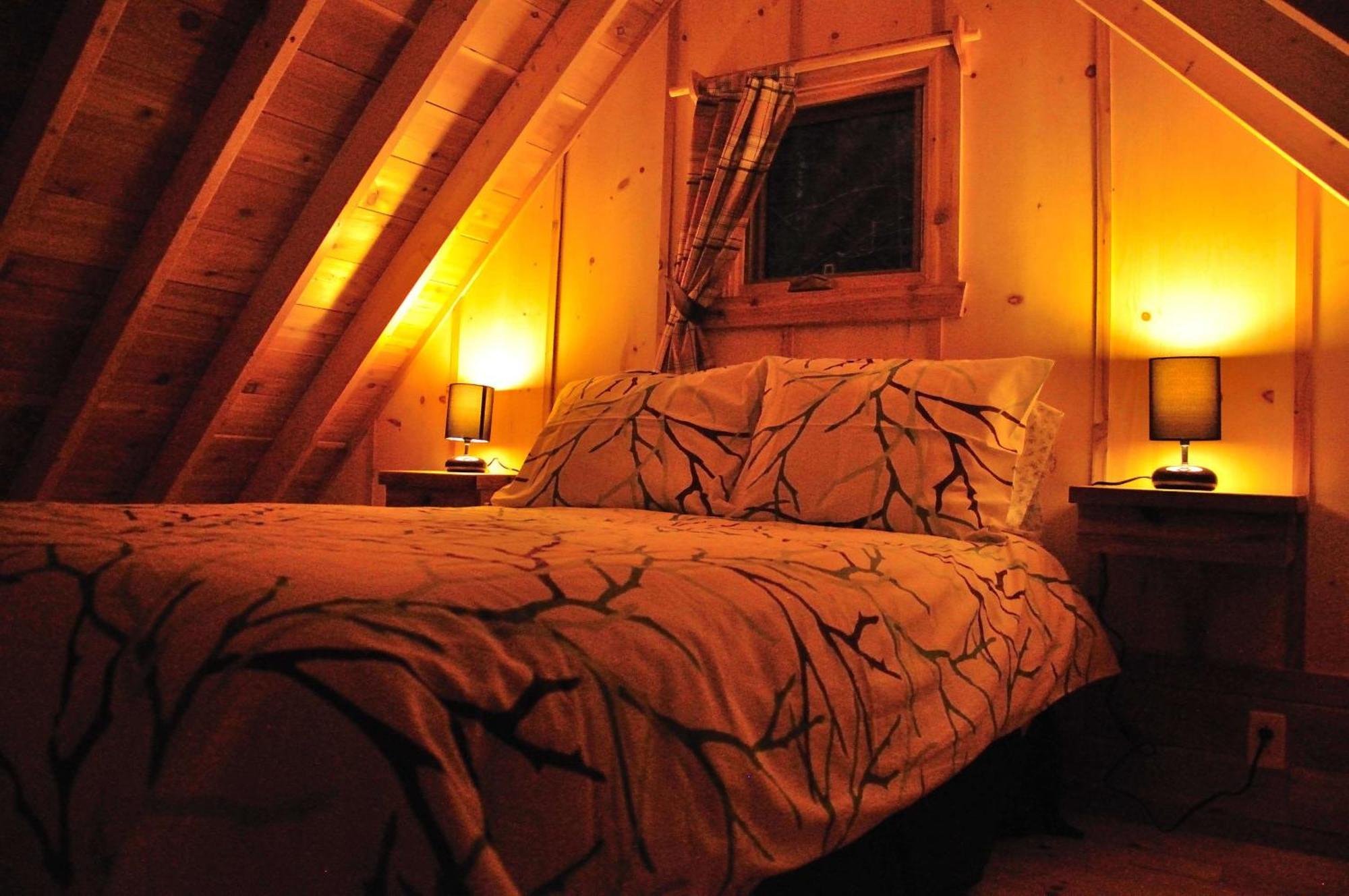 Les Cabanes Du Trappeur Wentworth-Nord Экстерьер фото